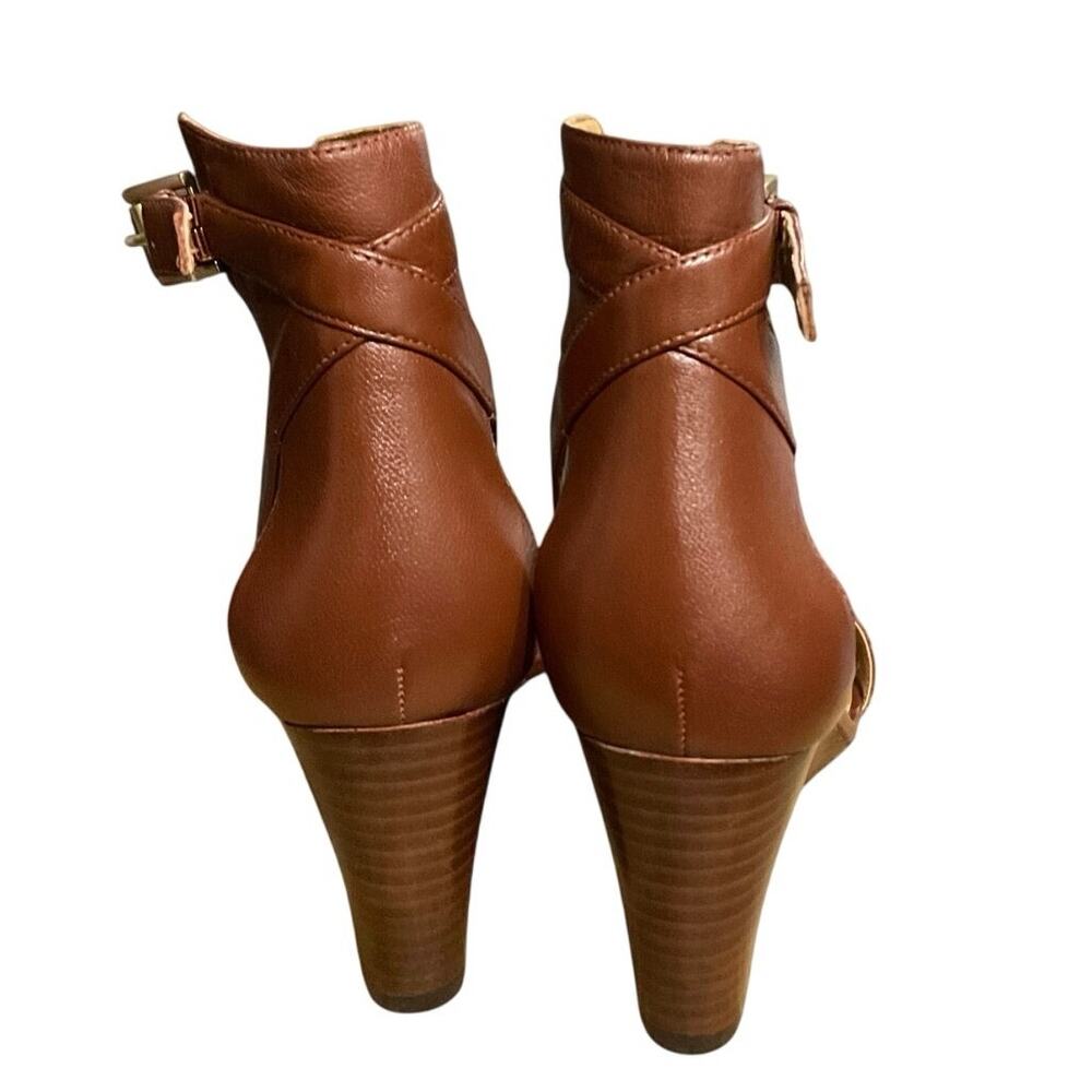 Nine West Floyd Brown Leather Stacked Wedge Sandal Ankle Strap - Picture 4 of 6